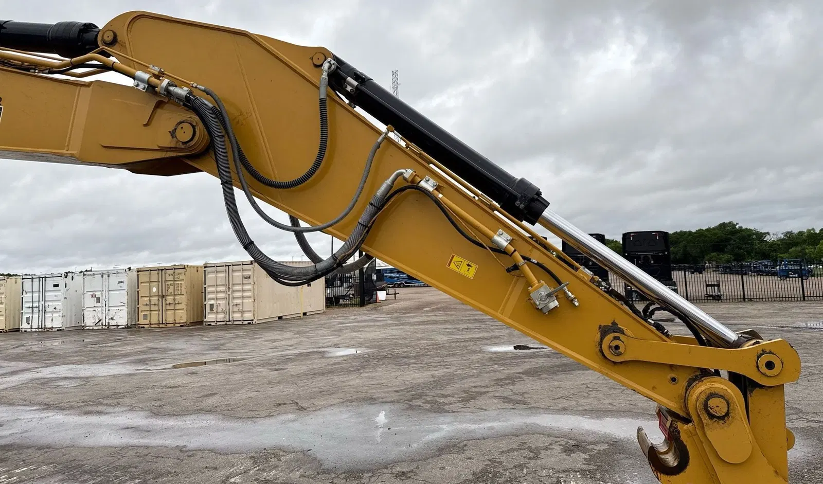 2023 Caterpillar 336