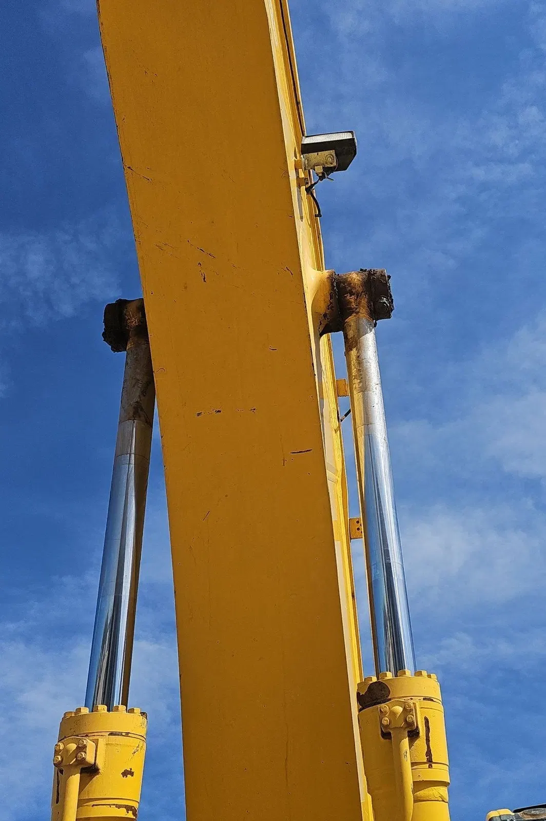 2017 Komatsu PC360LC-11