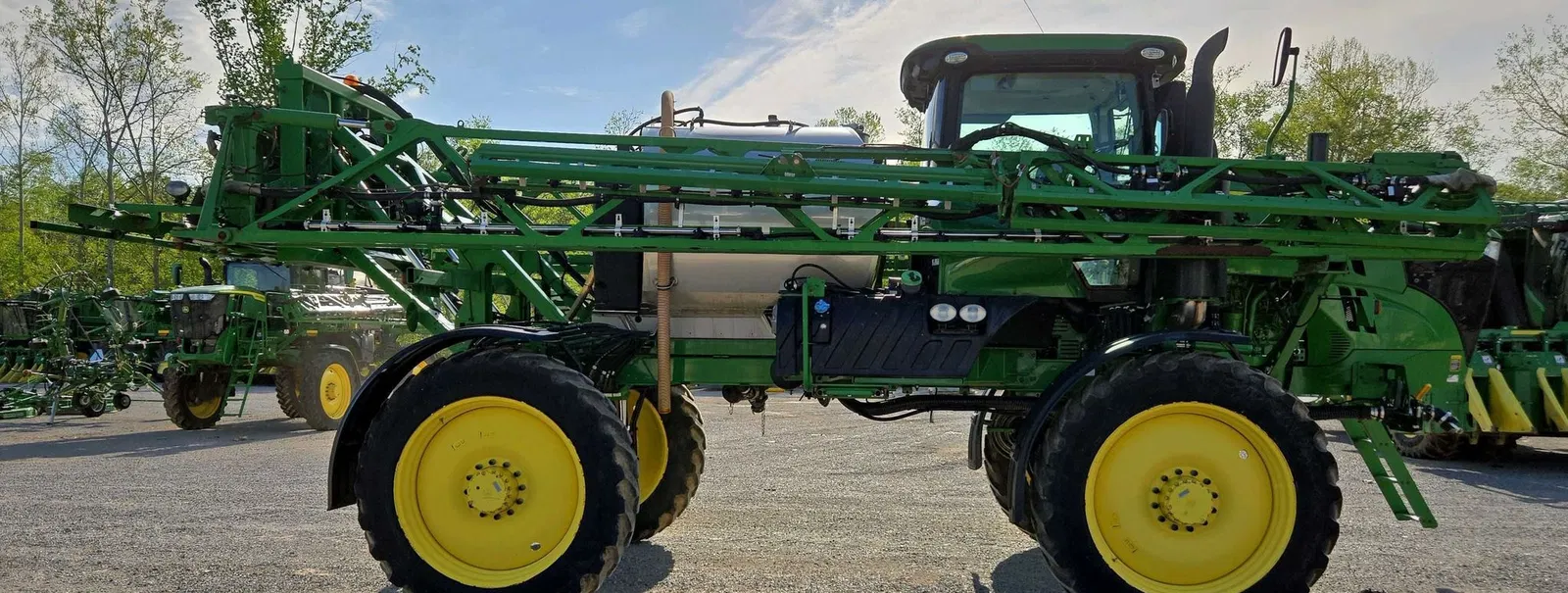 2021 John Deere R4038