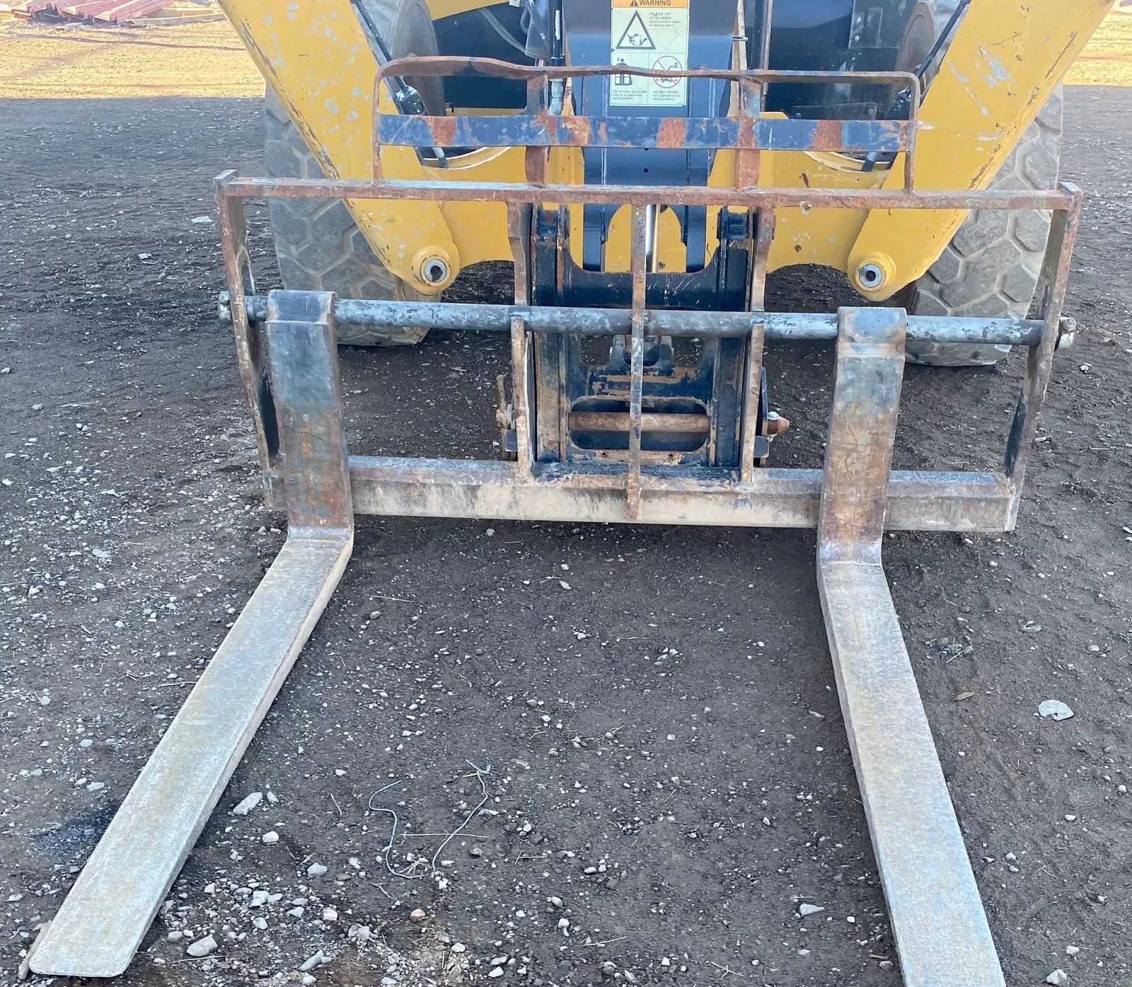 2017 Caterpillar TL1055D