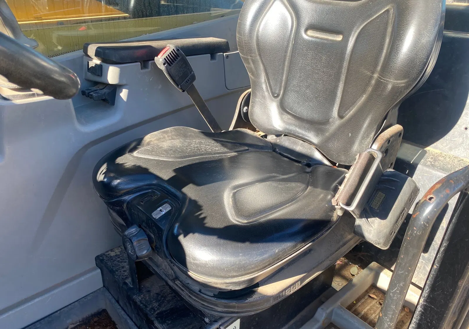 2017 Caterpillar TL1055D