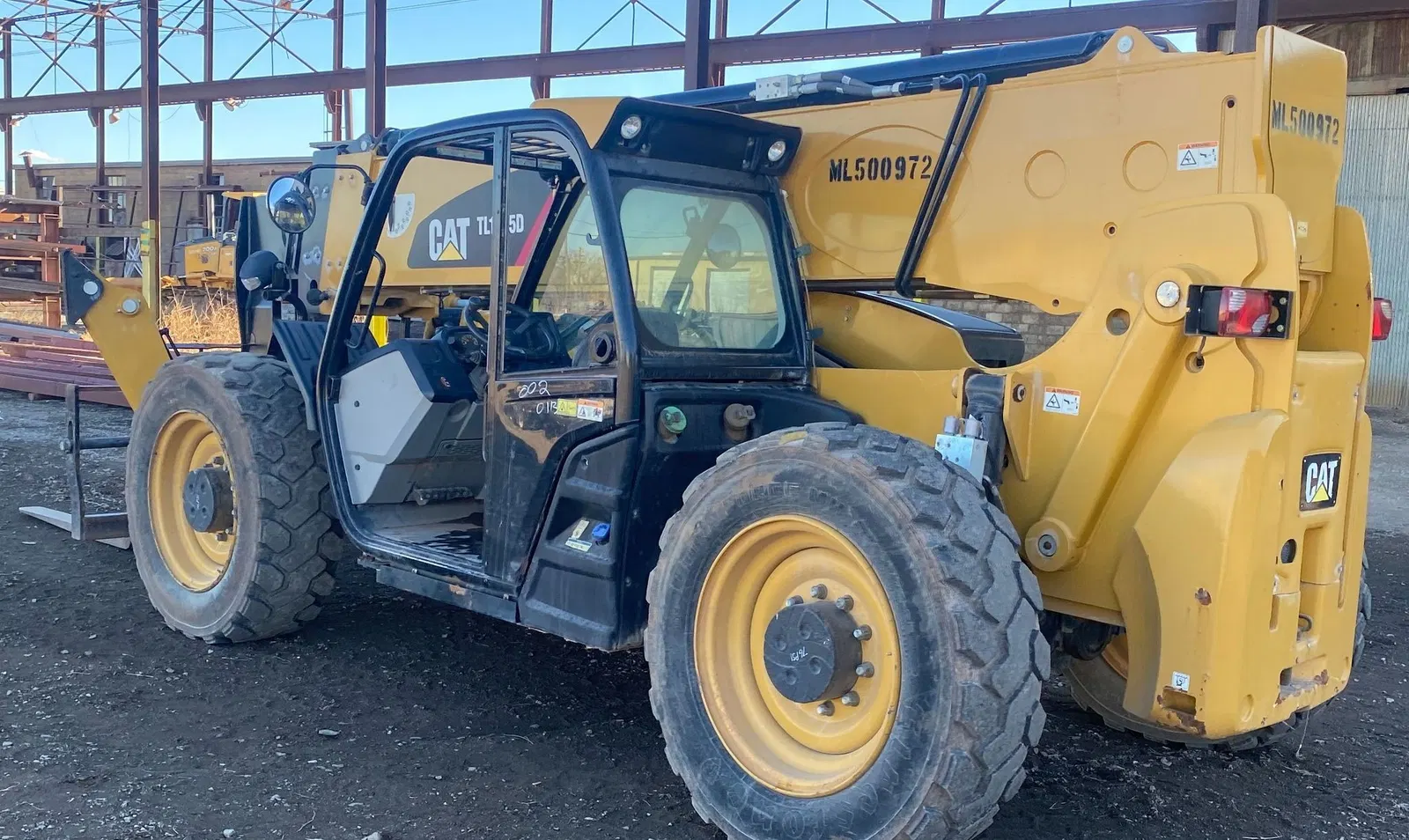 2017 Caterpillar TL1055D