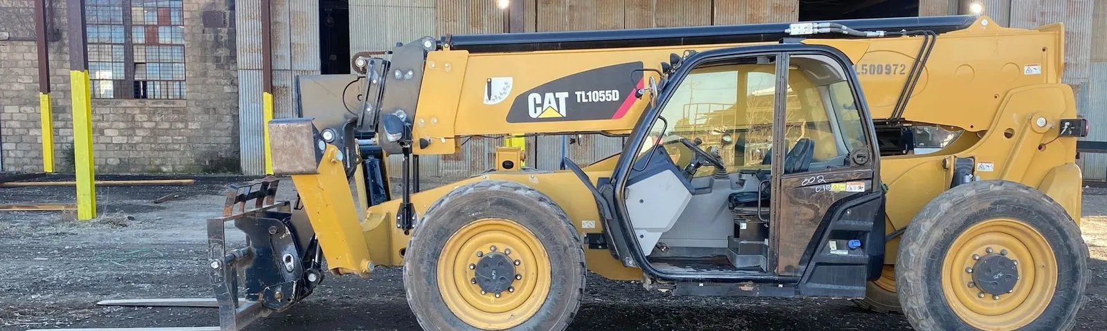 2017 Caterpillar TL1055D