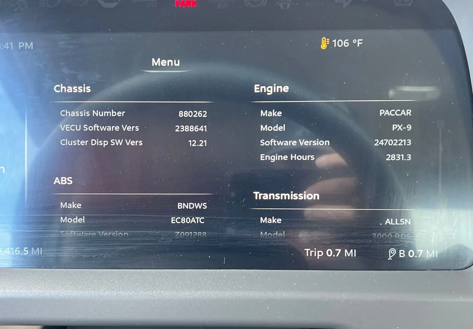 2023 Peterbilt 567