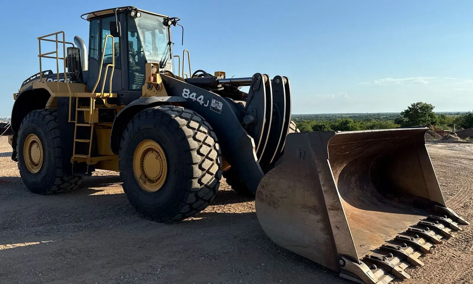 2007 John Deere 844J