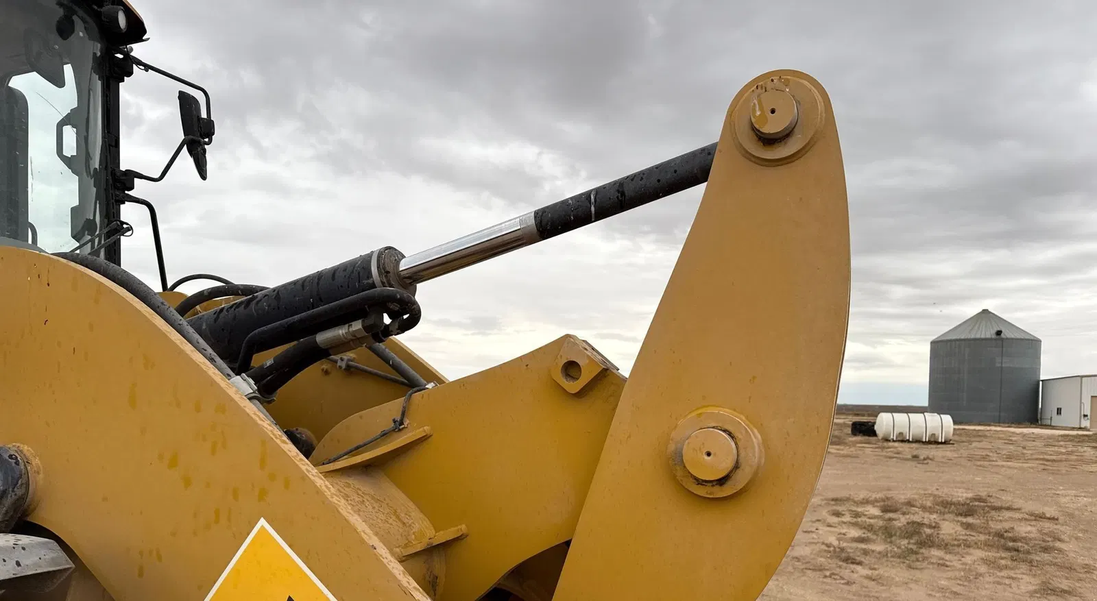2023 Caterpillar 930M