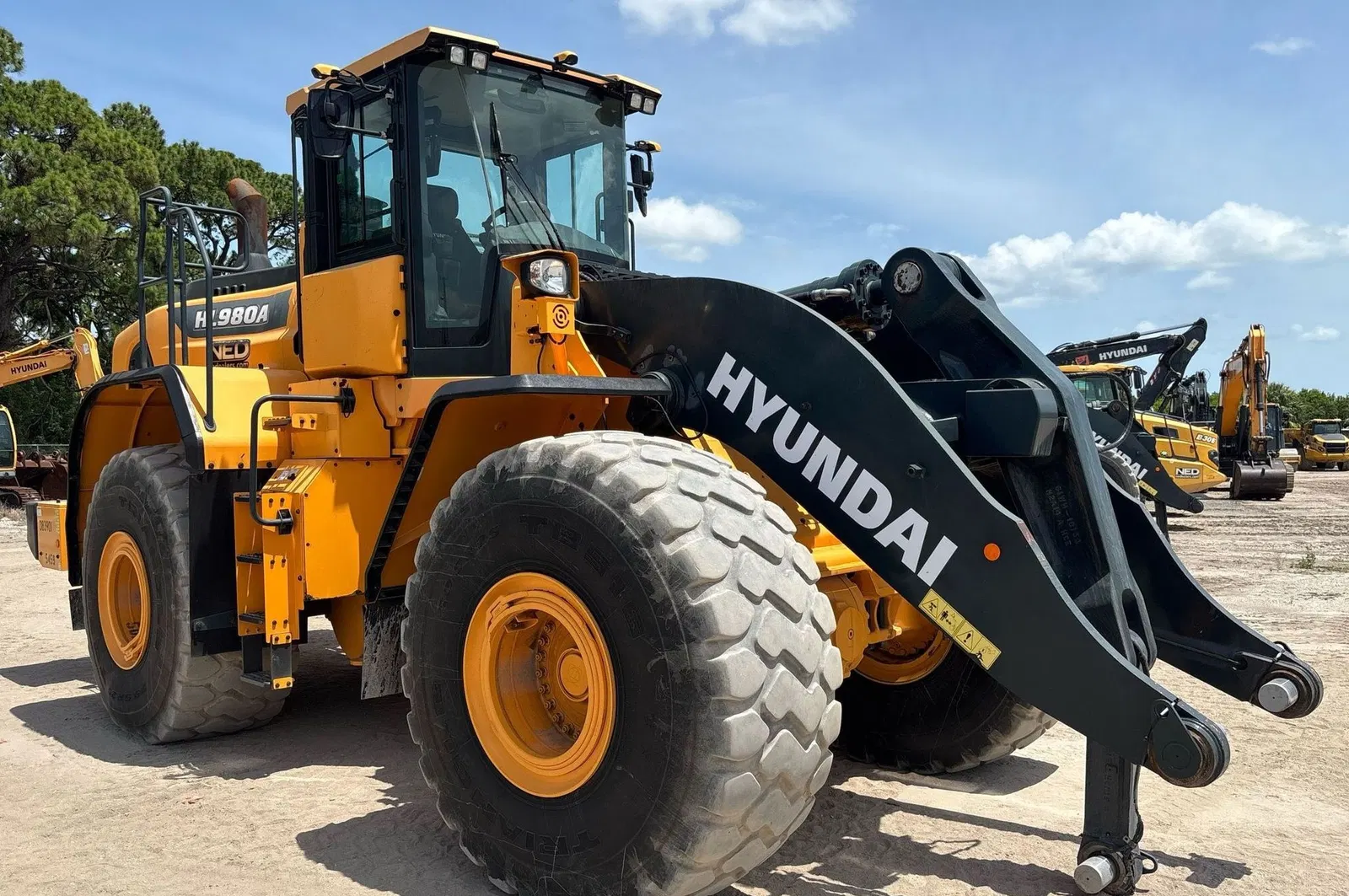 2020 Hyundai HL980A