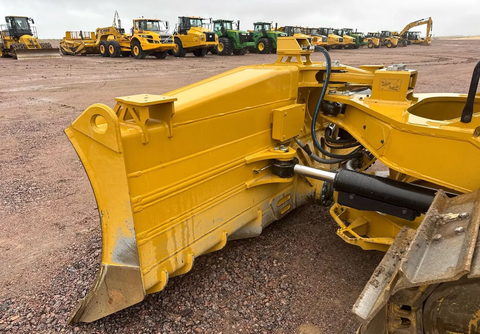 2024 Caterpillar D6