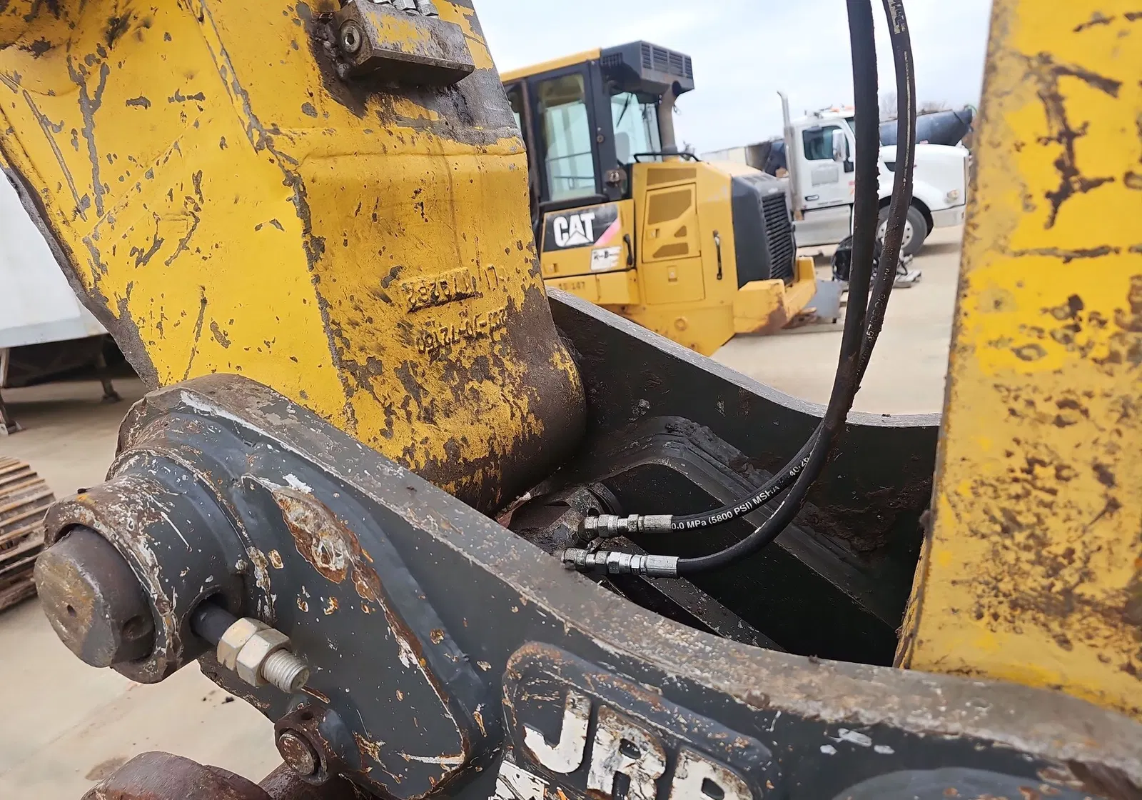 2018 Komatsu PC360LC-11