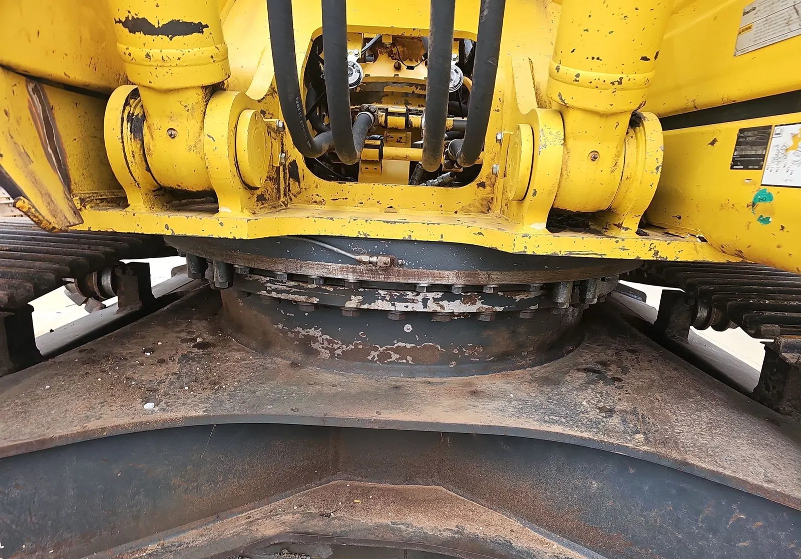 2018 Komatsu PC360LC-11