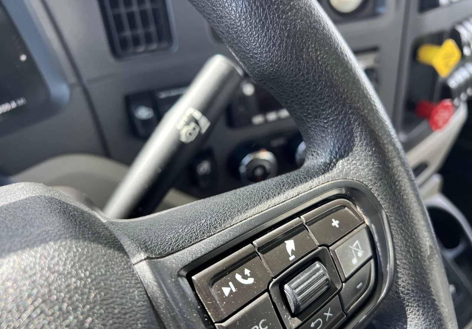 2023 Peterbilt 567