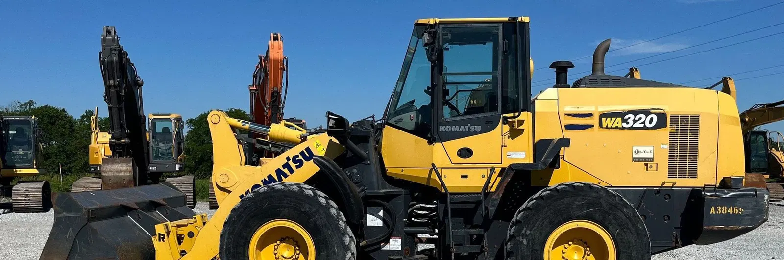 2018 Komatsu WA320-8