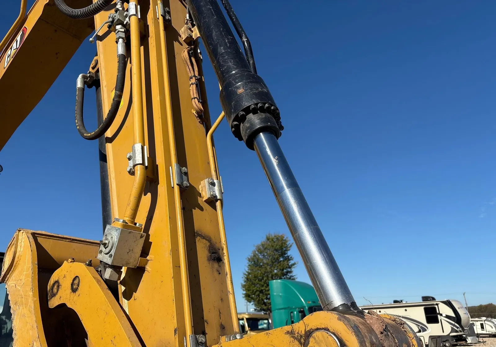 2022 Caterpillar 315