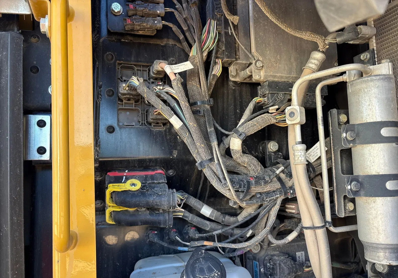 2022 Caterpillar 315