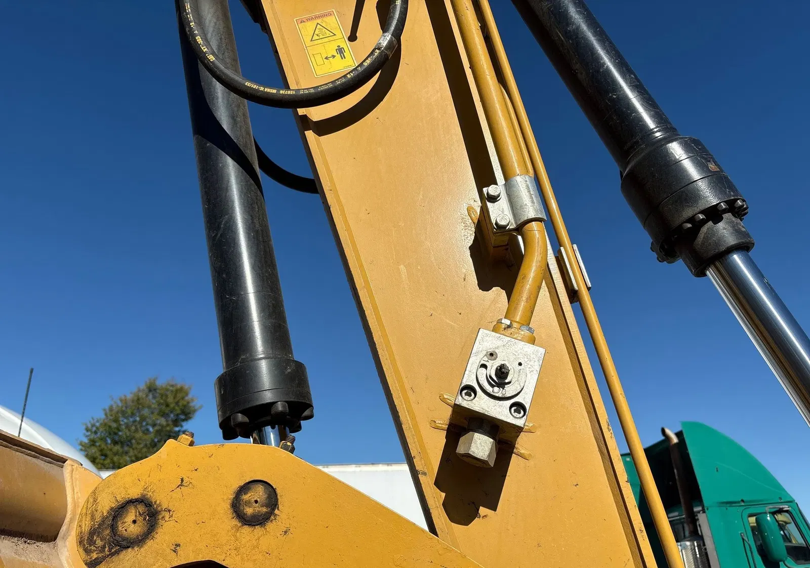 2022 Caterpillar 315