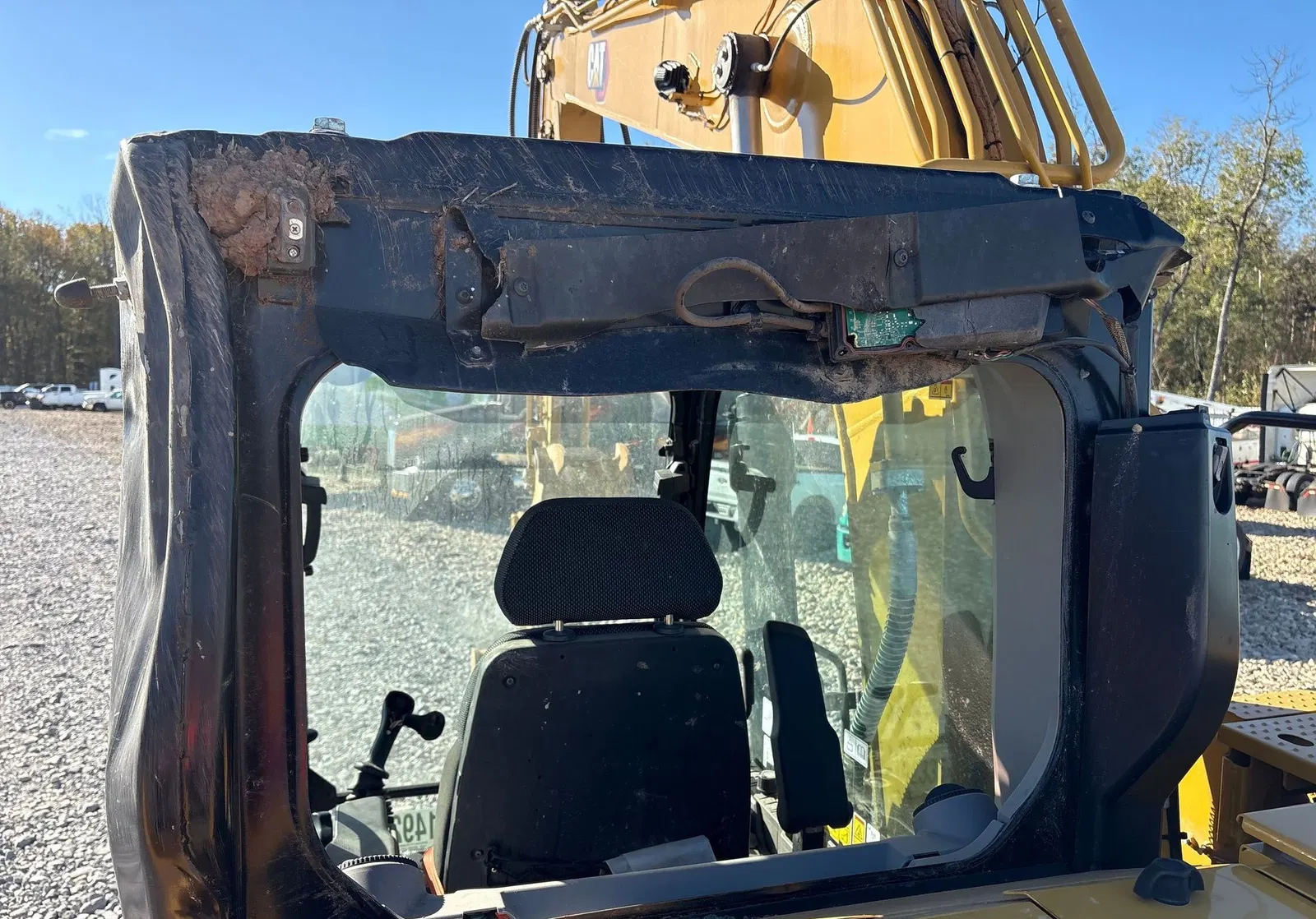 2022 Caterpillar 315