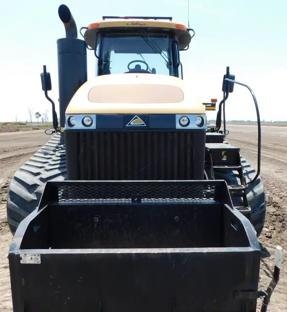 2014 Challenger MT845E