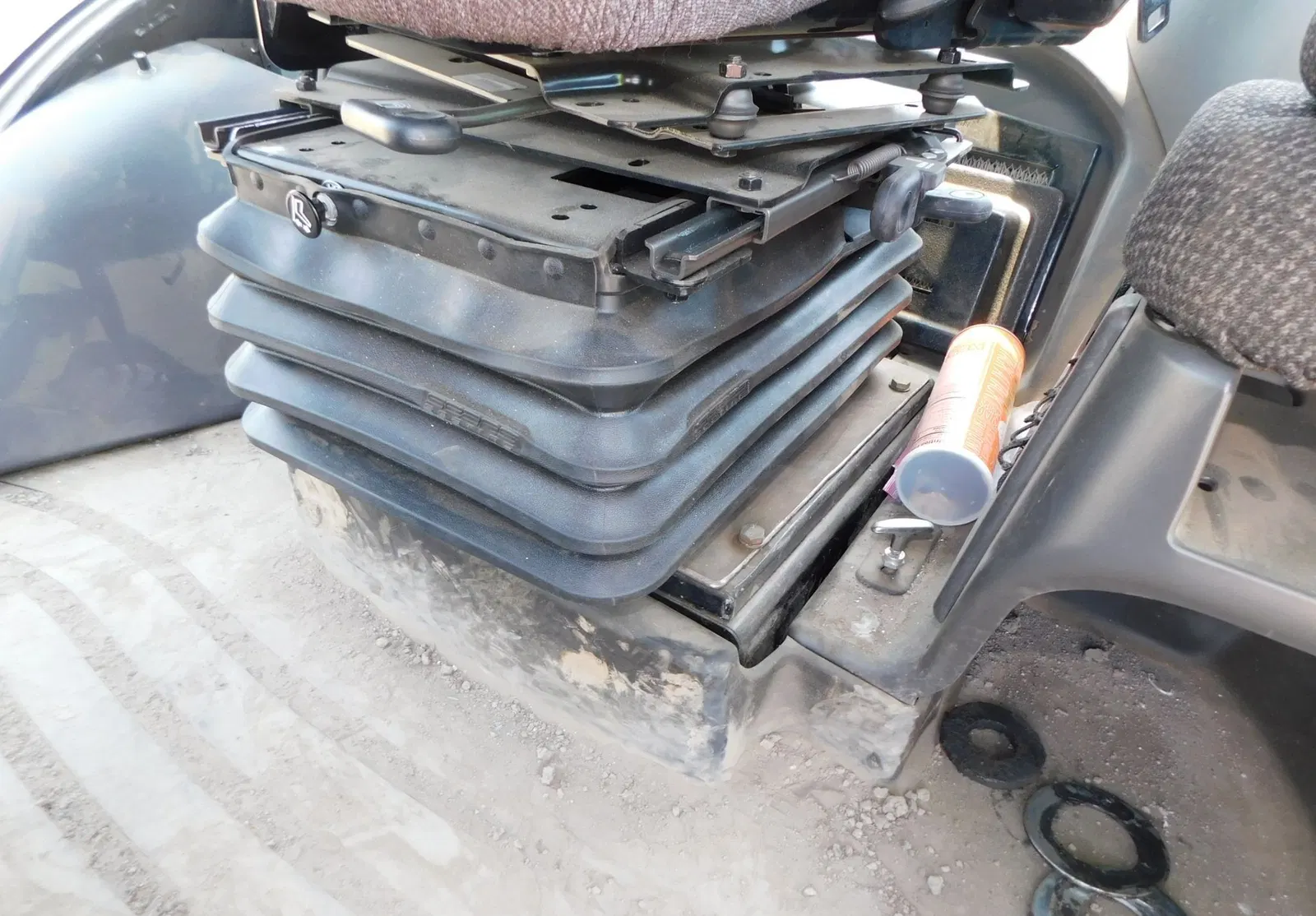 2014 Challenger MT845E