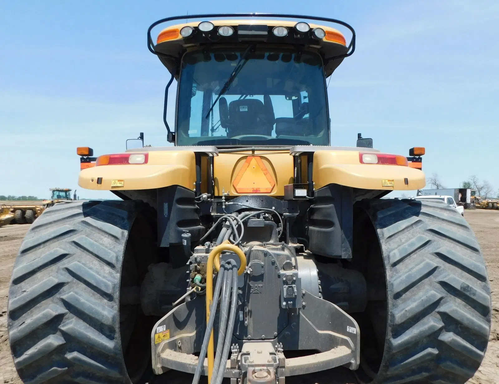 2014 Challenger MT845E