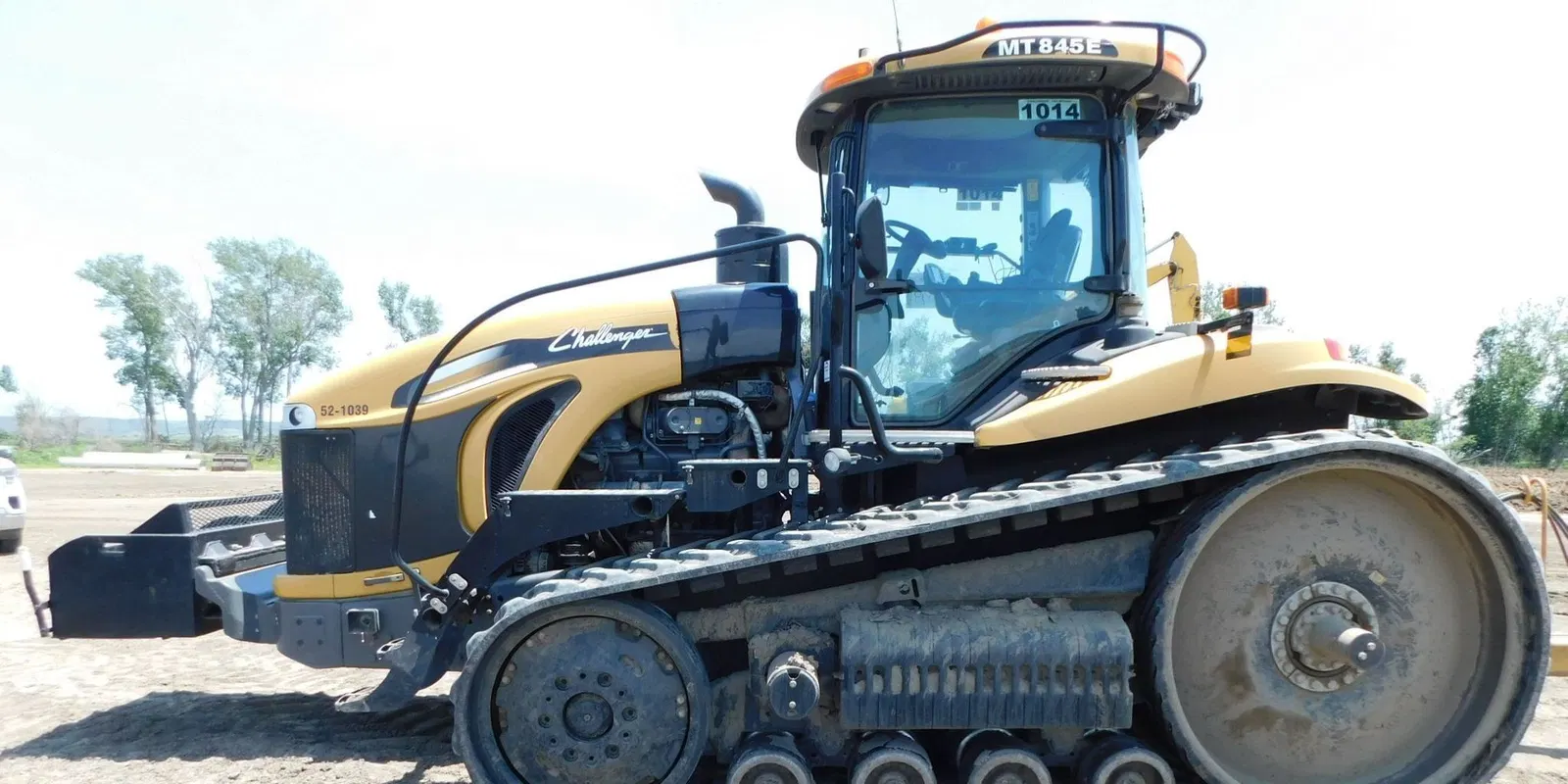 2014 Challenger MT845E