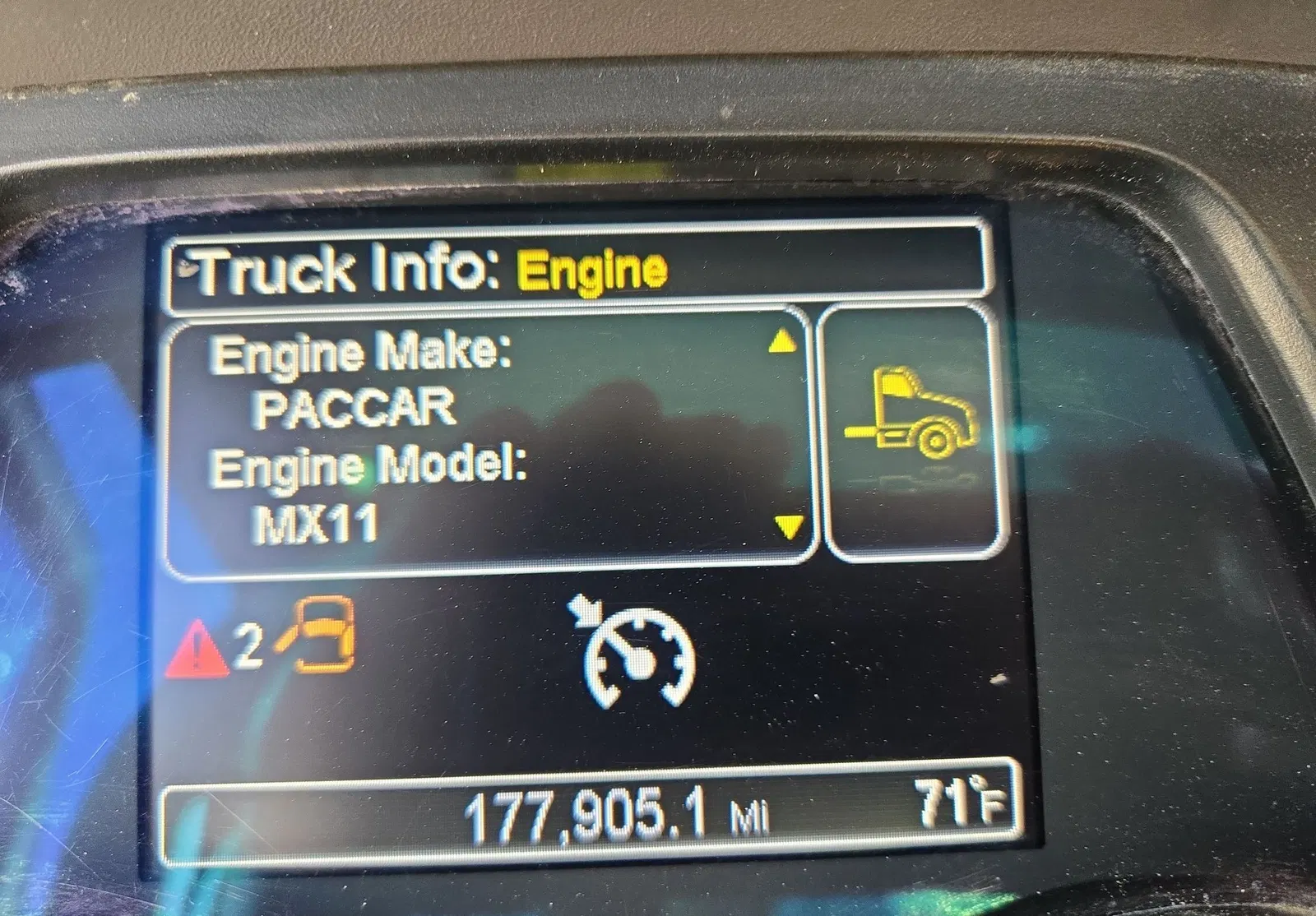 2017 Peterbilt 567