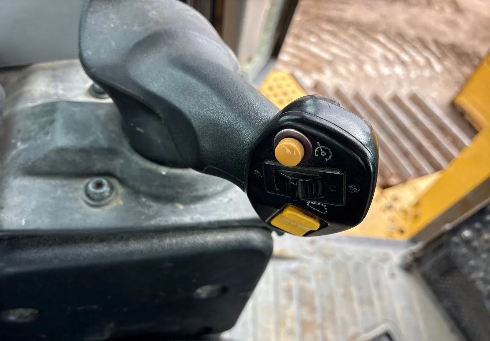 2018 Caterpillar D6T