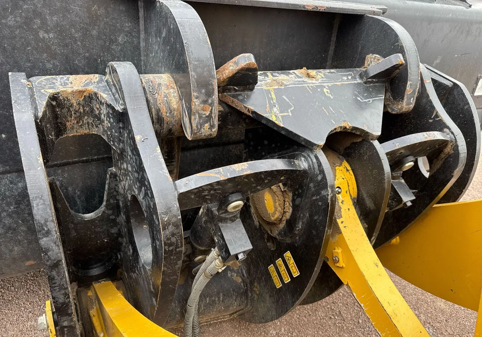 2023 Caterpillar 950M