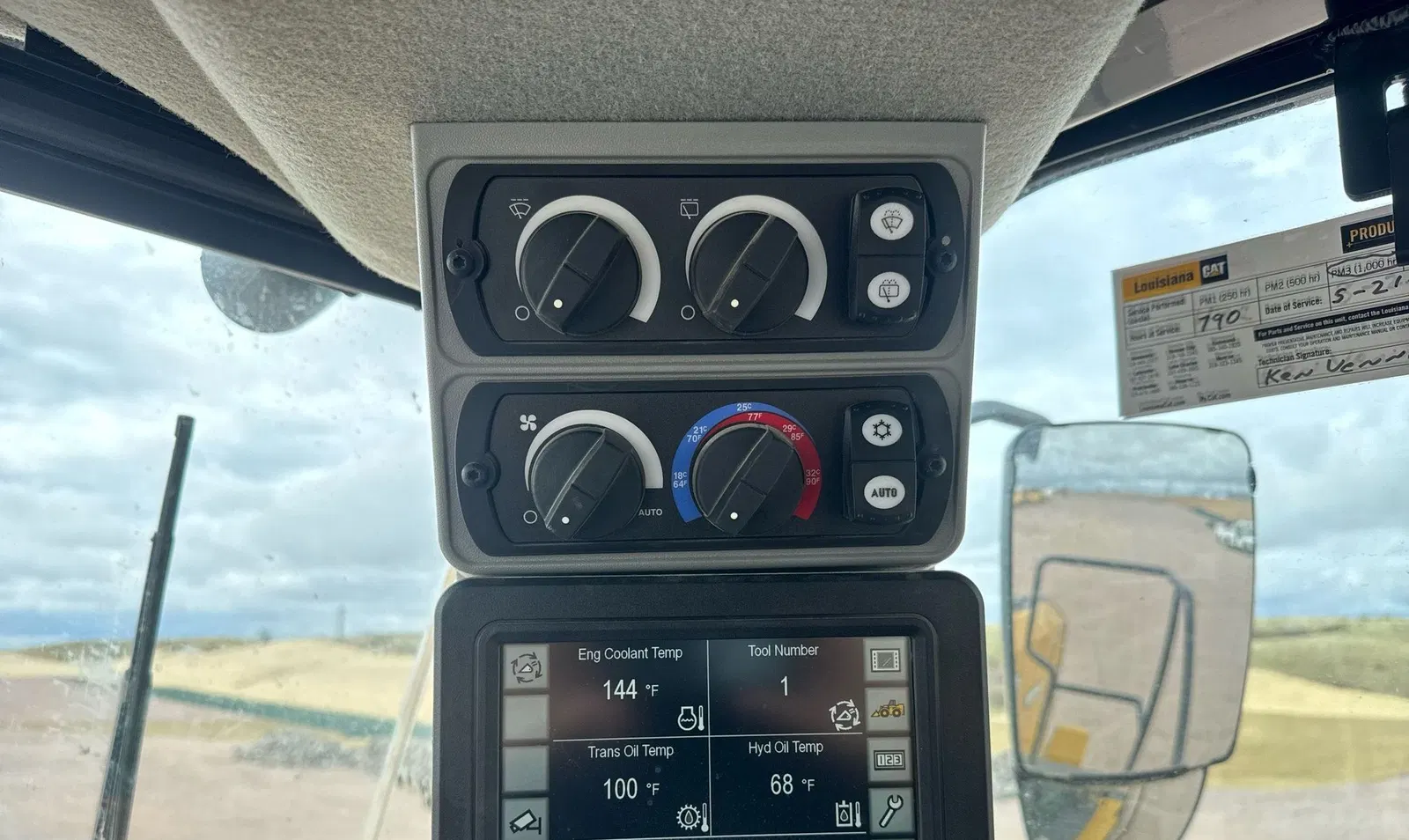 2023 Caterpillar 950M