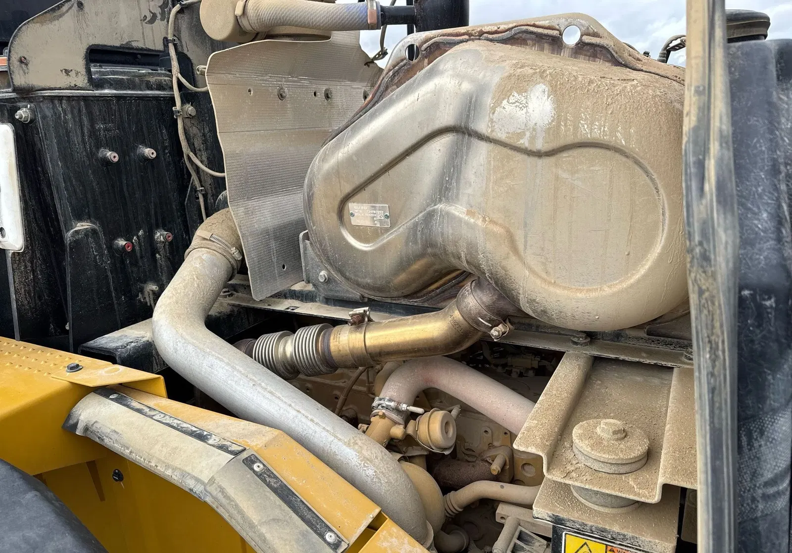 2023 Caterpillar 950M