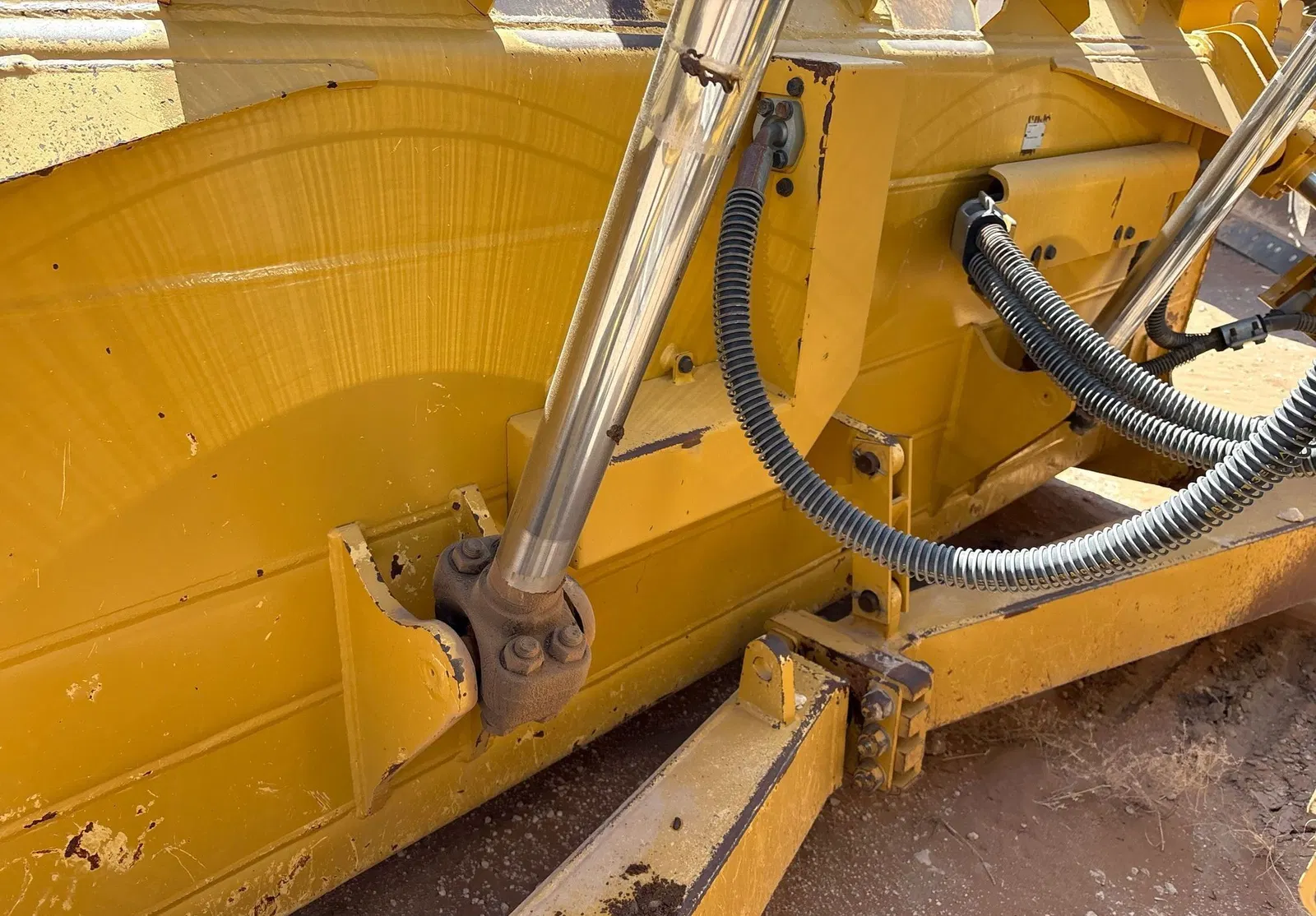 2019 Caterpillar D6T