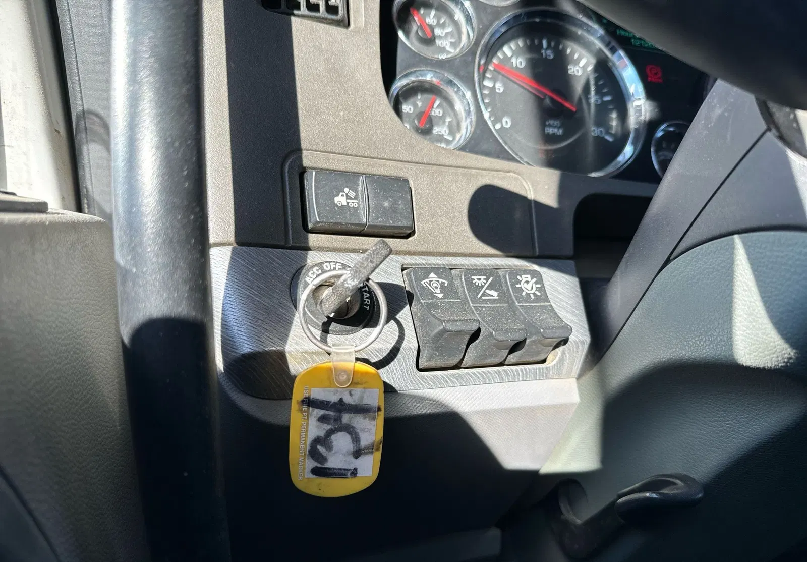 2016 Kenworth T880