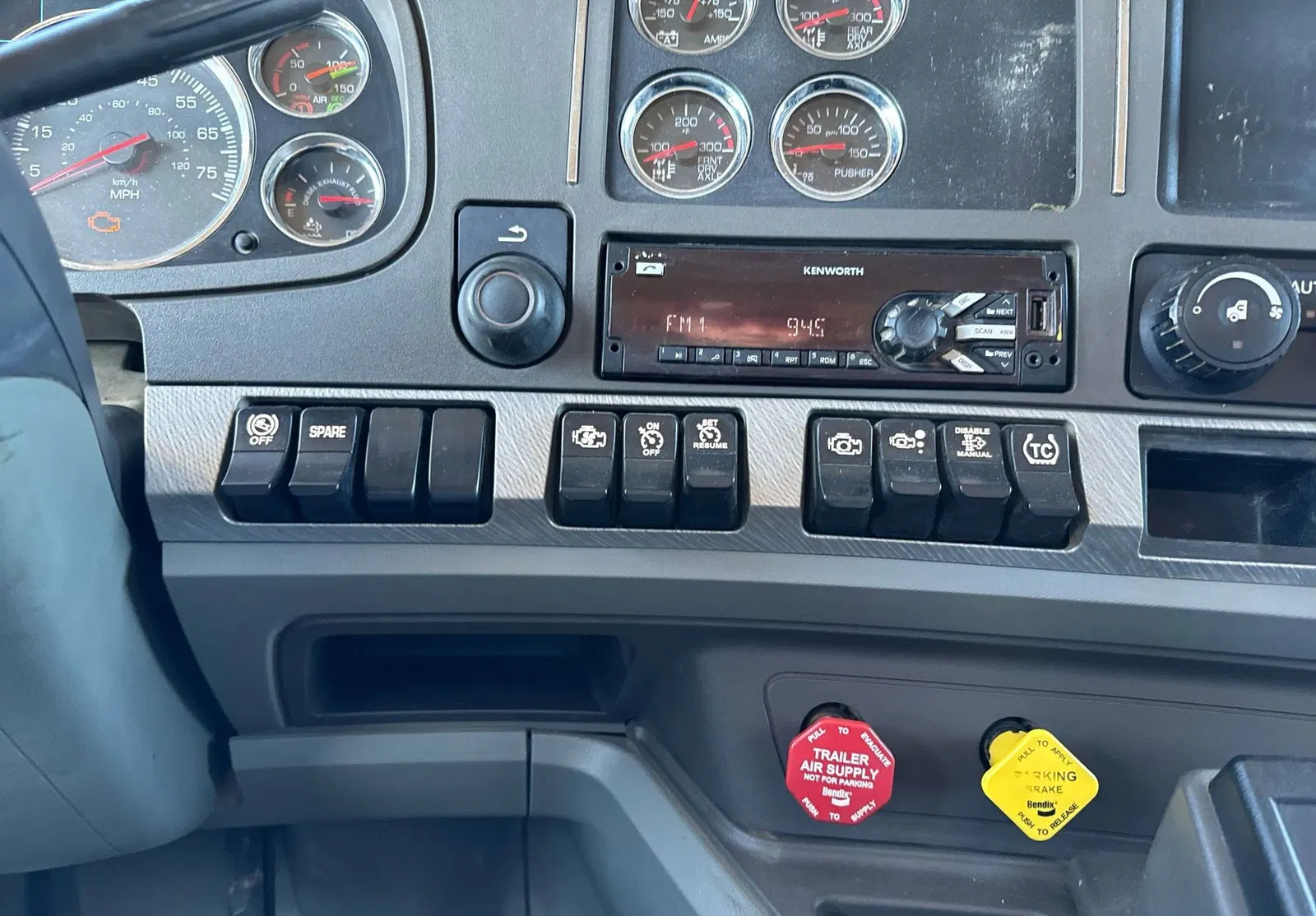 2016 Kenworth T880