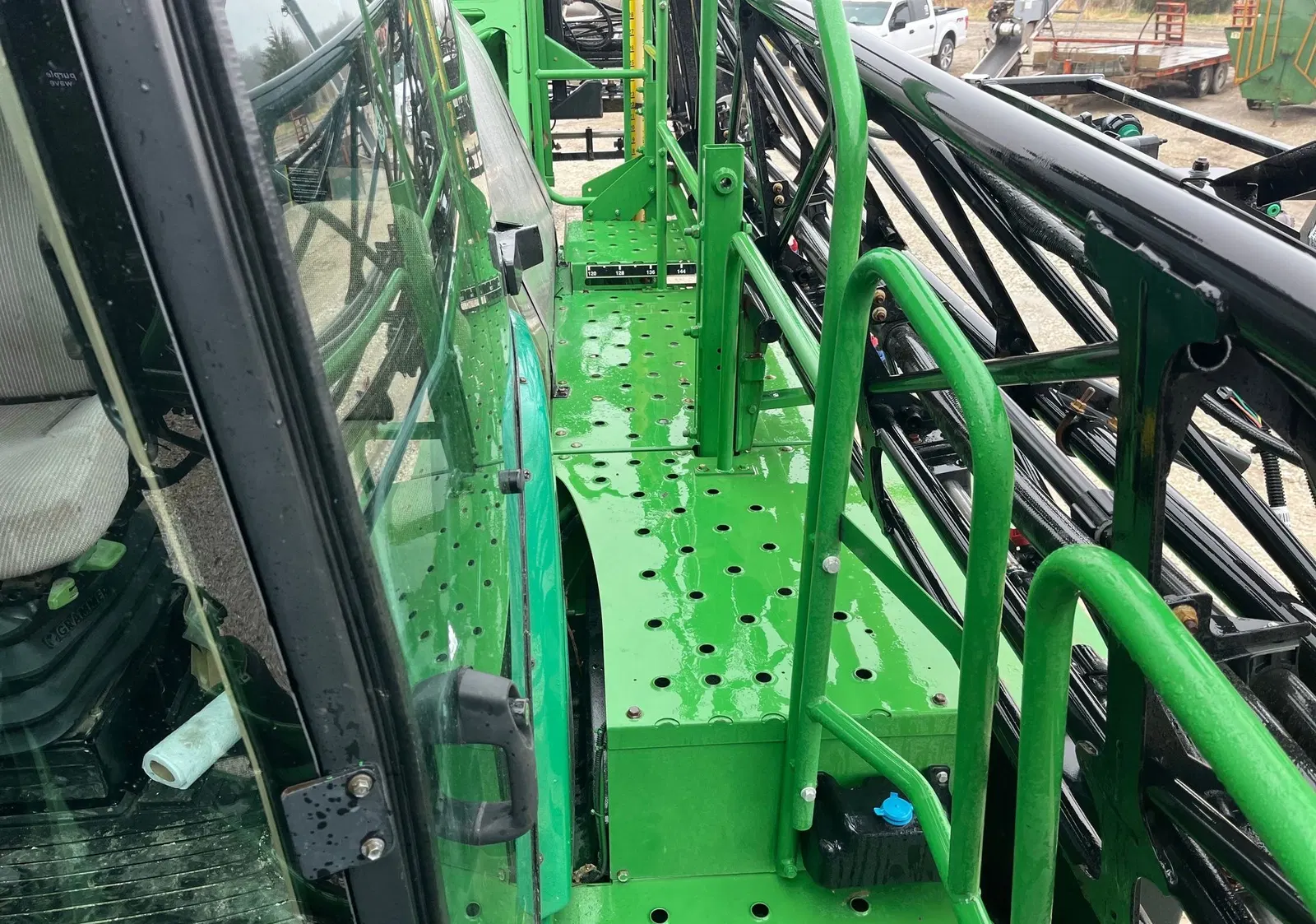 2012 John Deere 4730