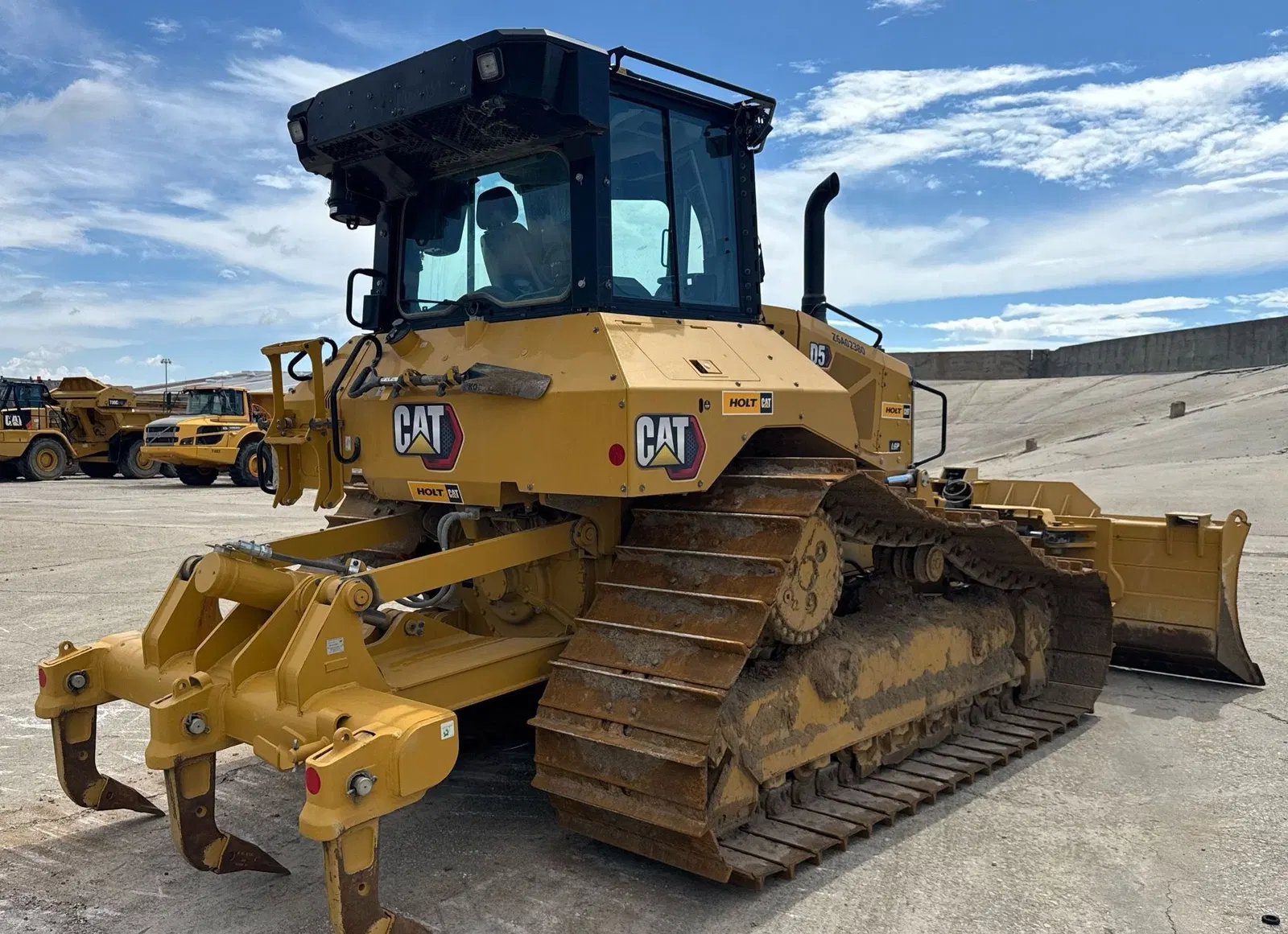 2024 Caterpillar D5