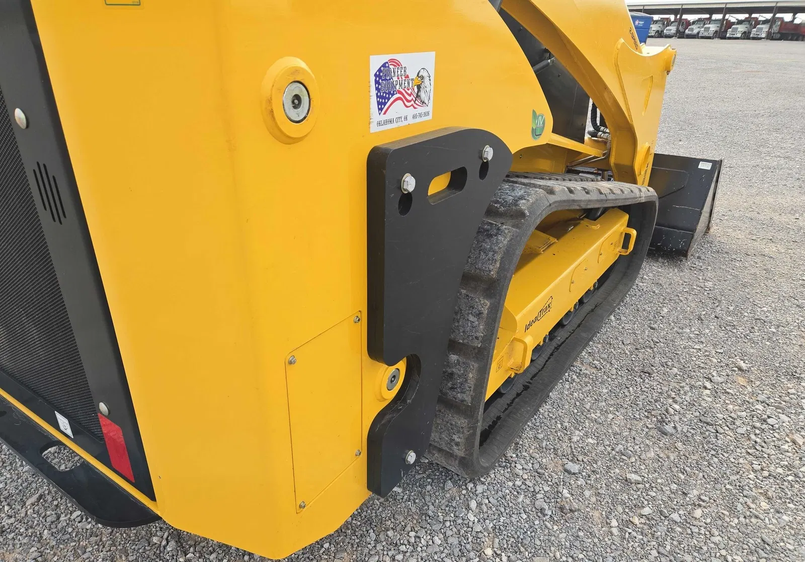 2023 Gehl VT320