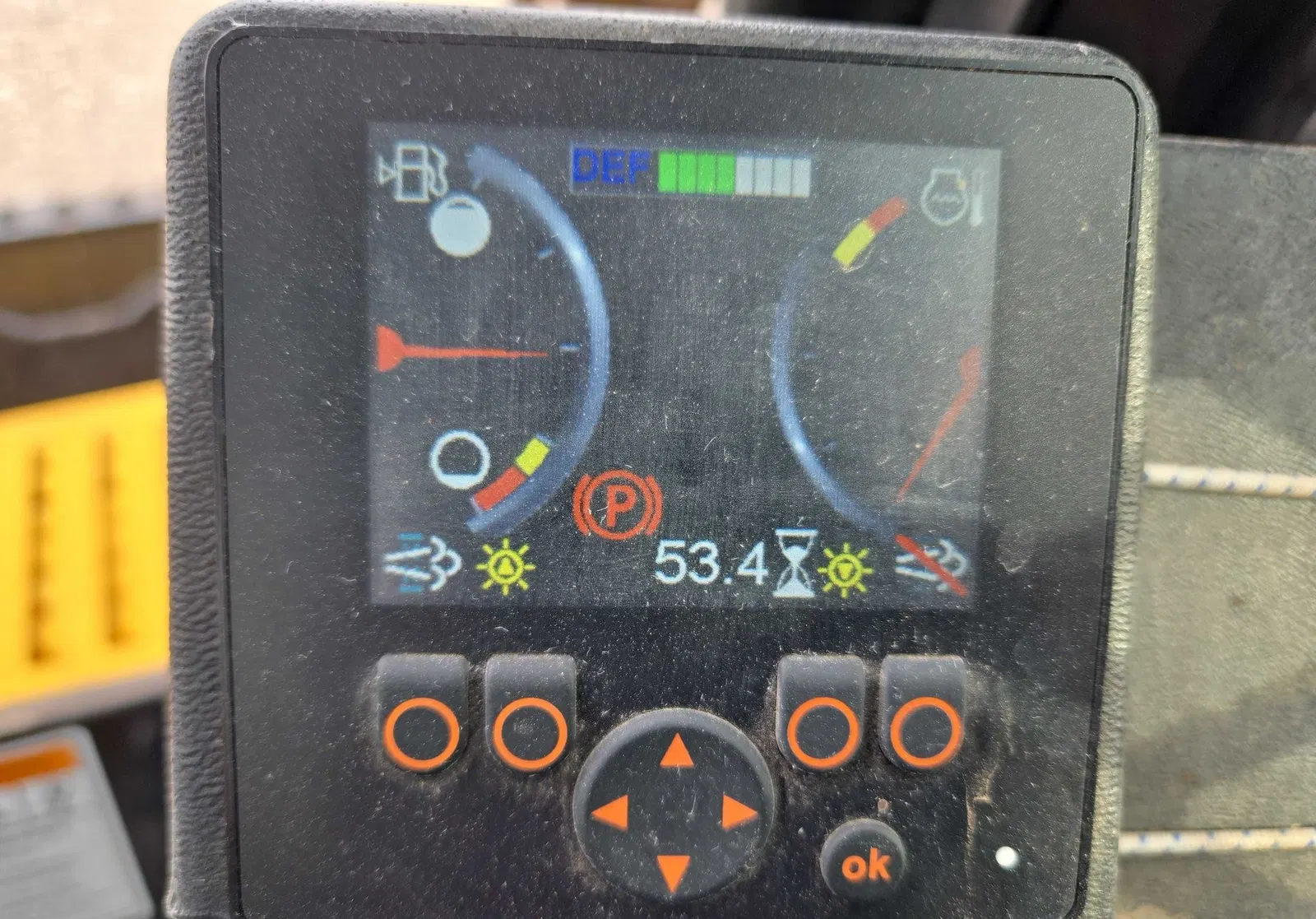 2023 Gehl VT320