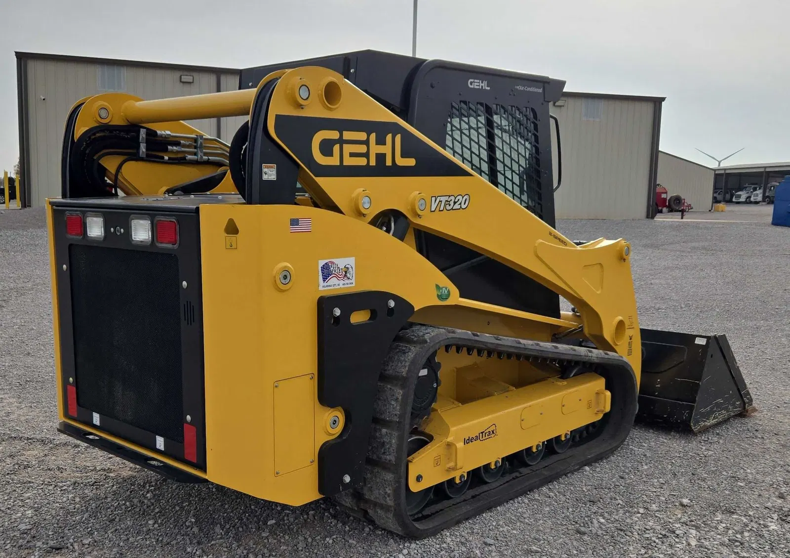 2023 Gehl VT320