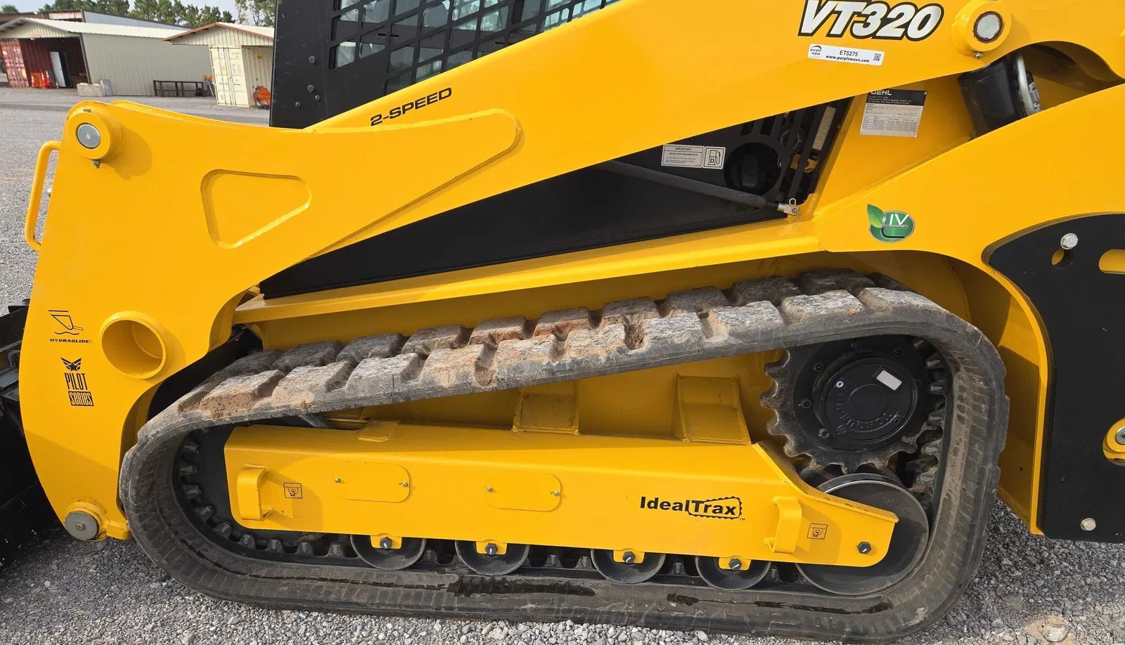 2023 Gehl VT320