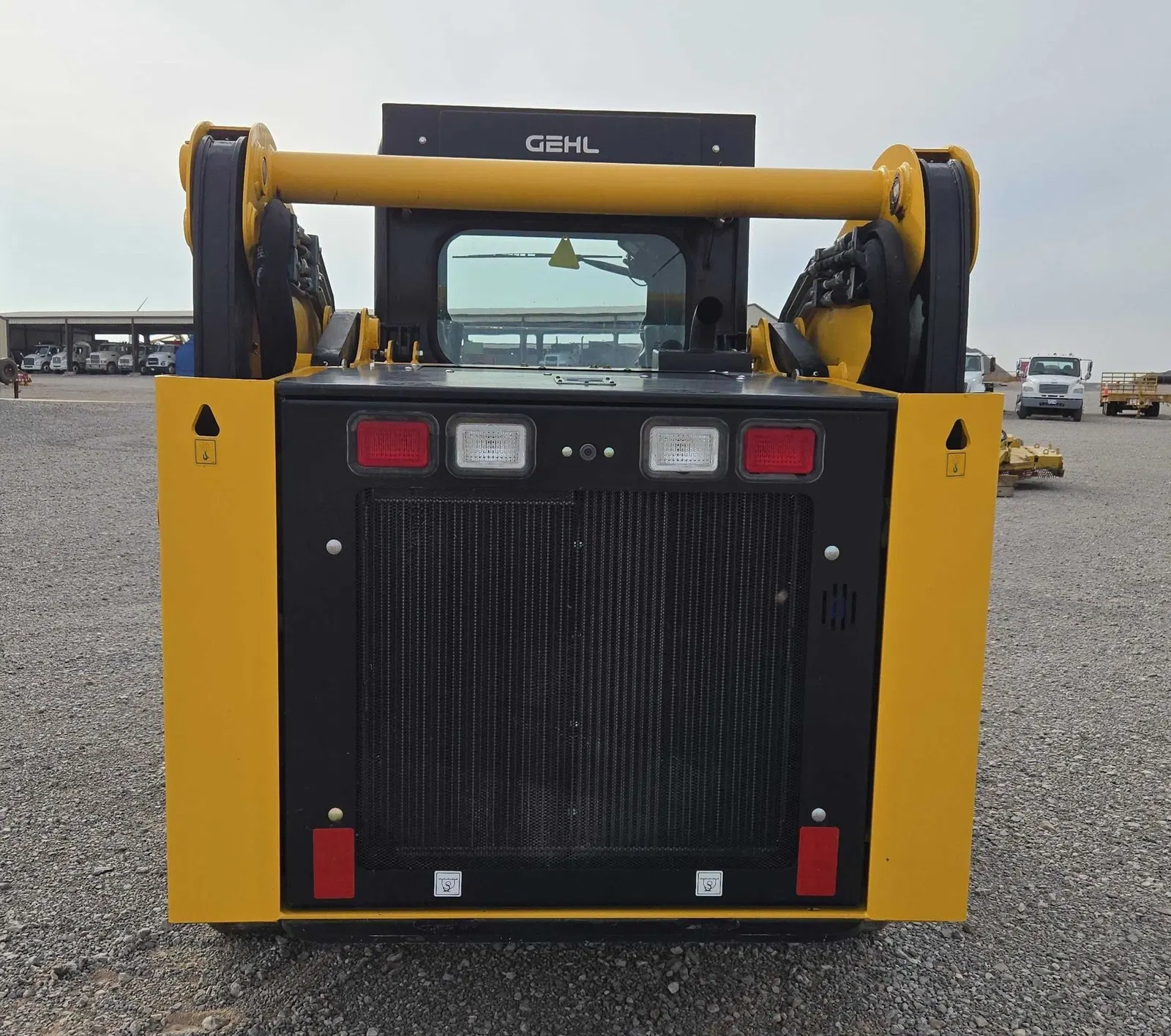 2023 Gehl VT320