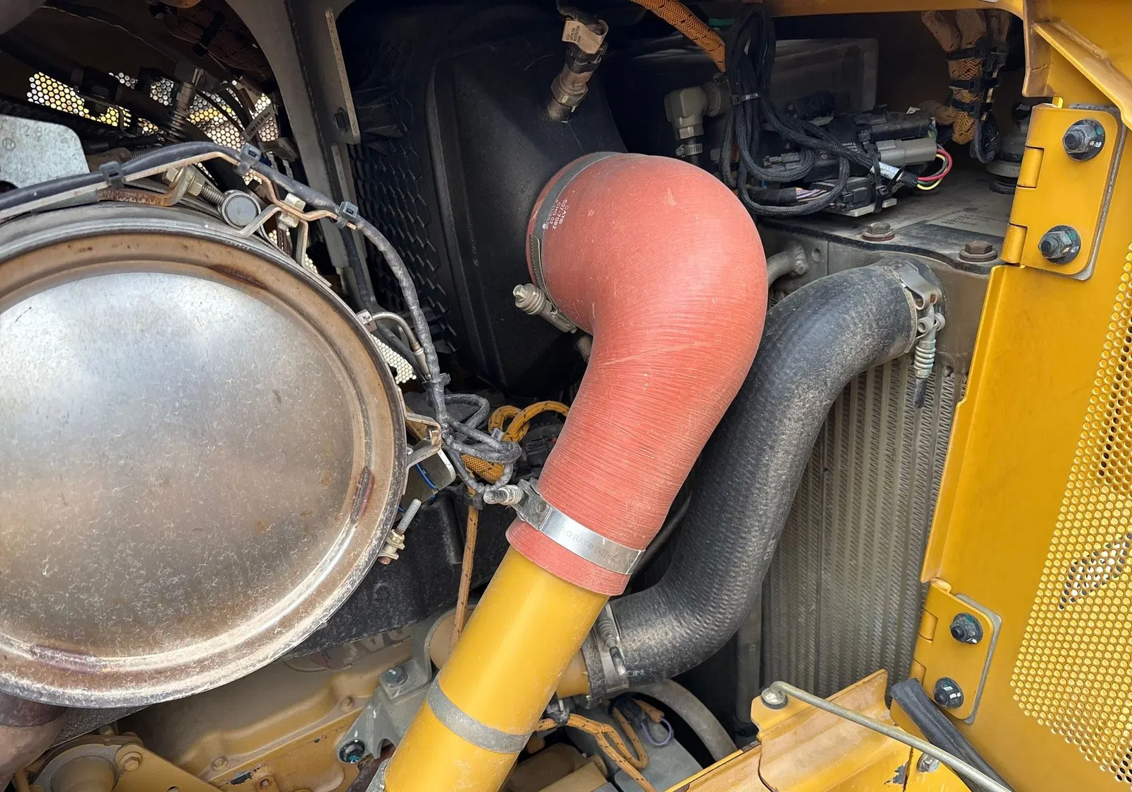 2021 Caterpillar D5
