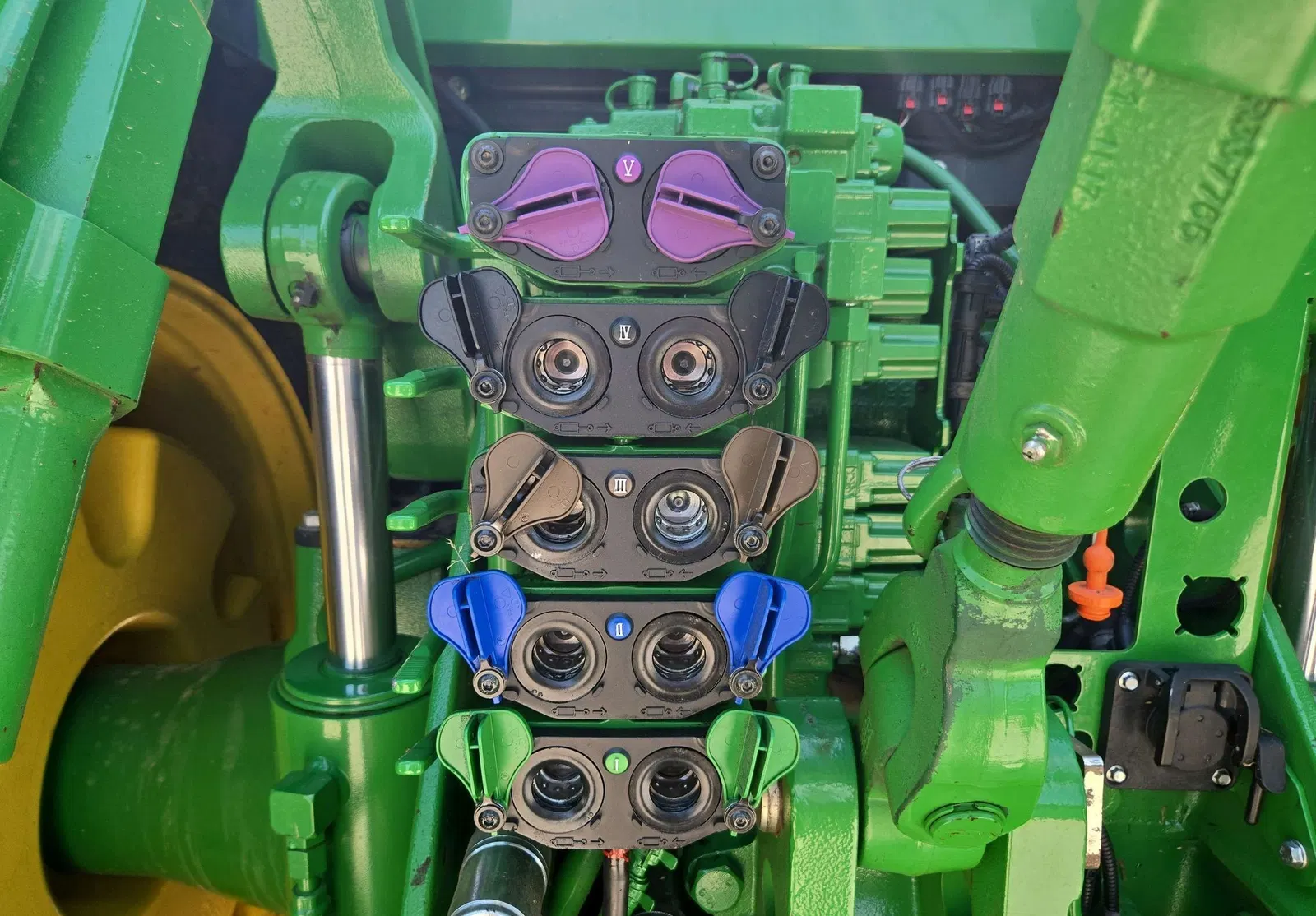 2022 John Deere 8R410