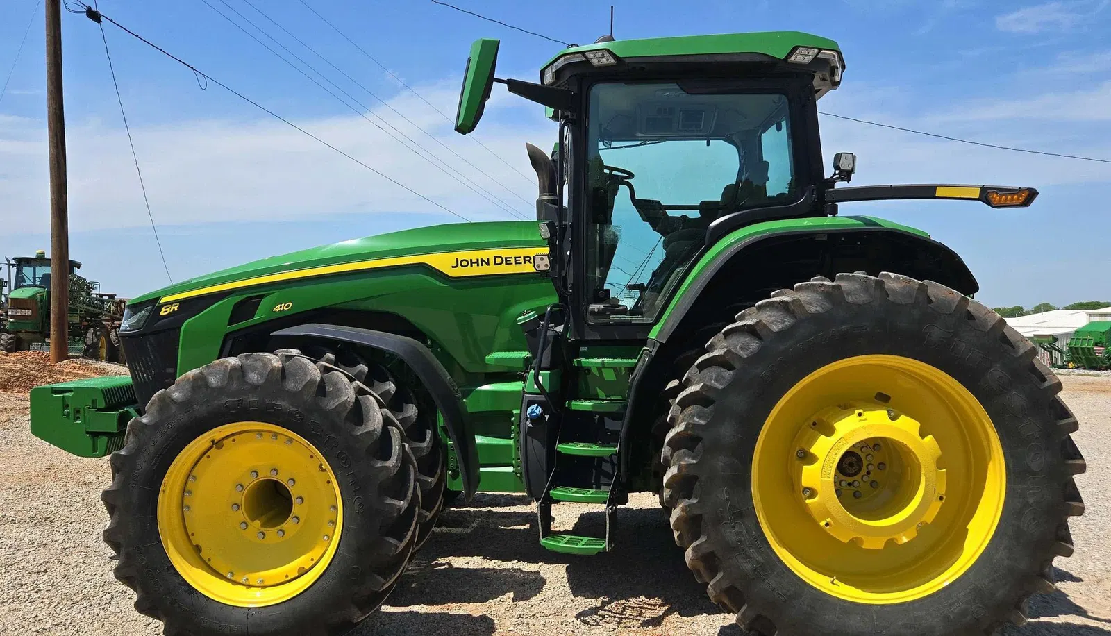 2022 John Deere 8R410