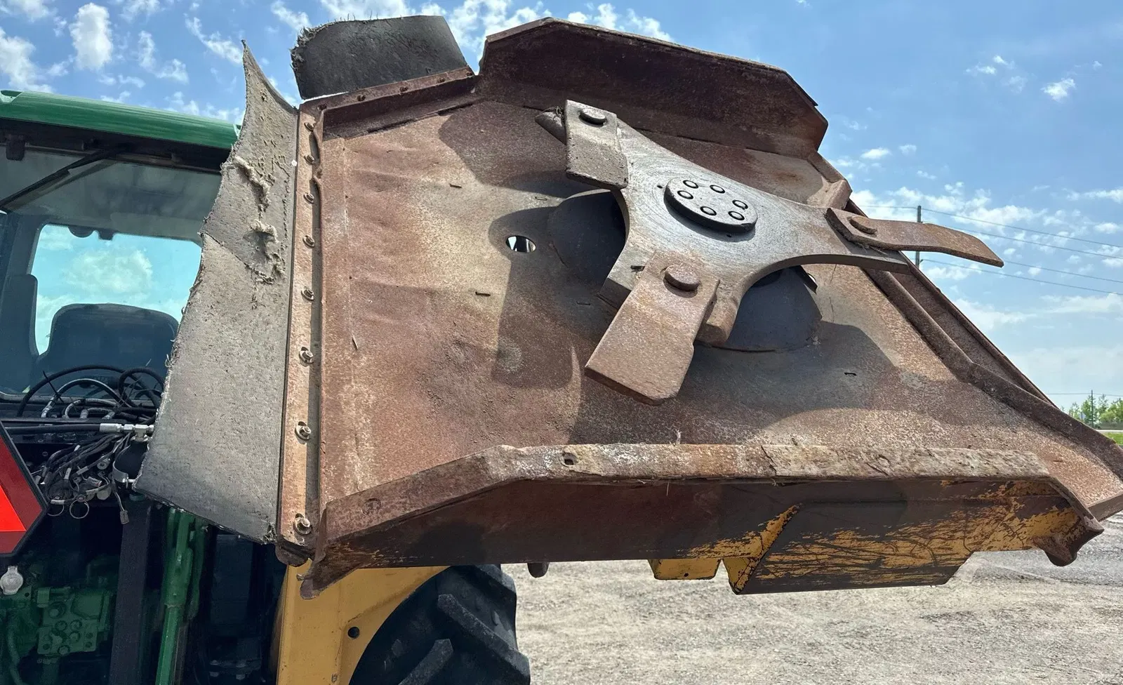 2016 John Deere 6110M
