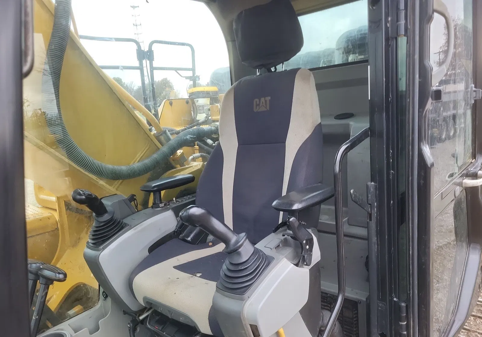 2017 Caterpillar 336FL