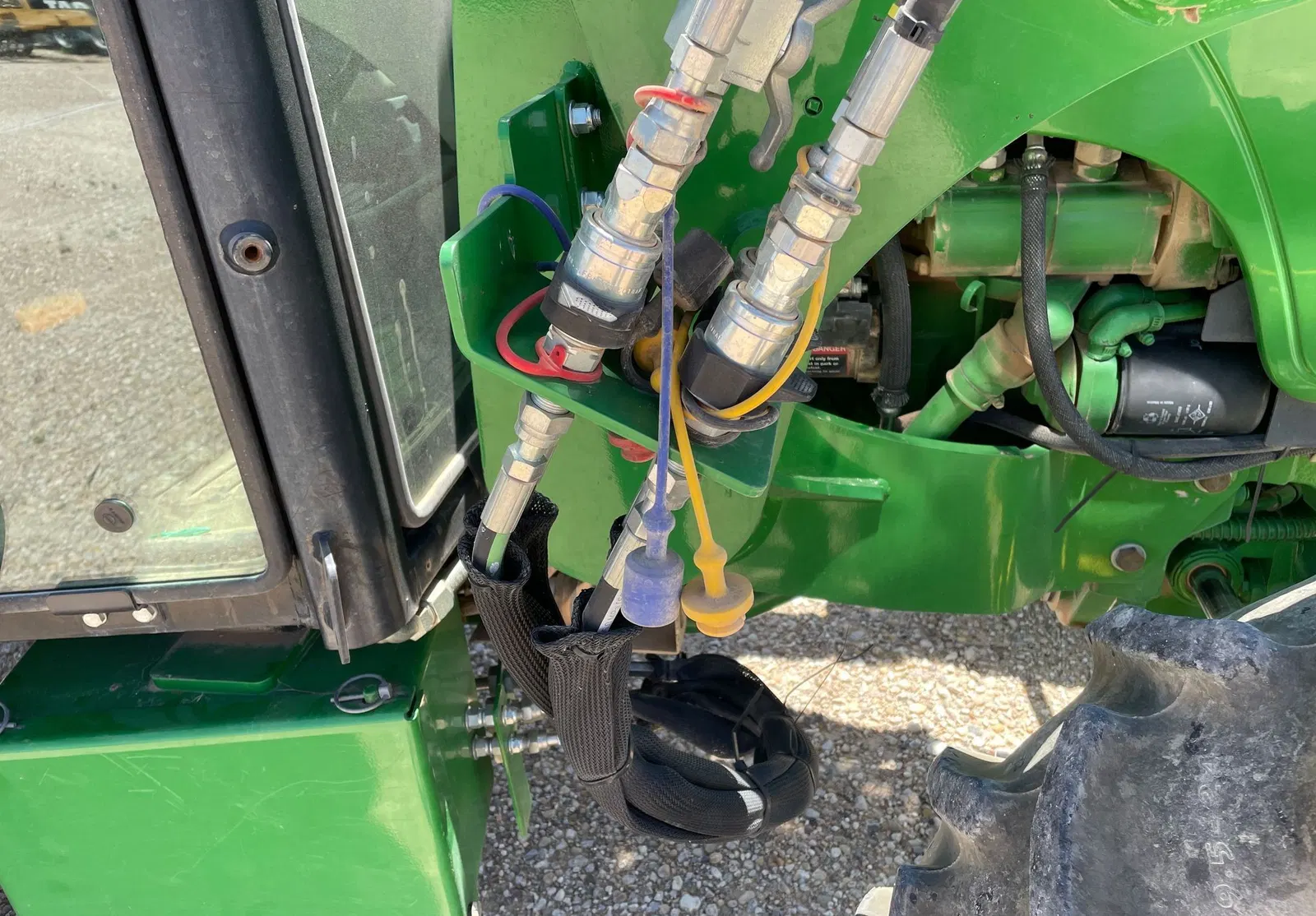 2018 John Deere 5075E