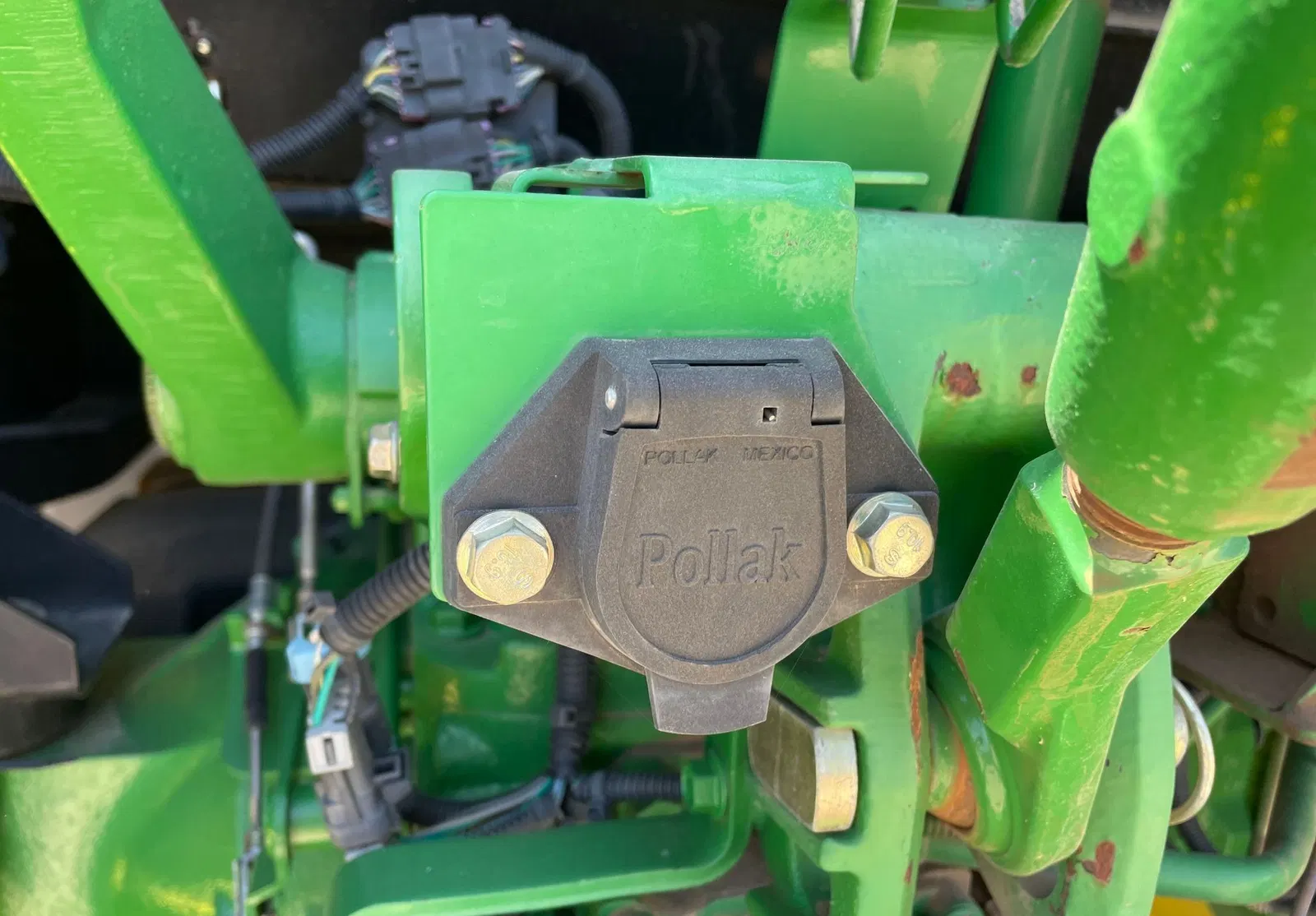 2018 John Deere 5075E