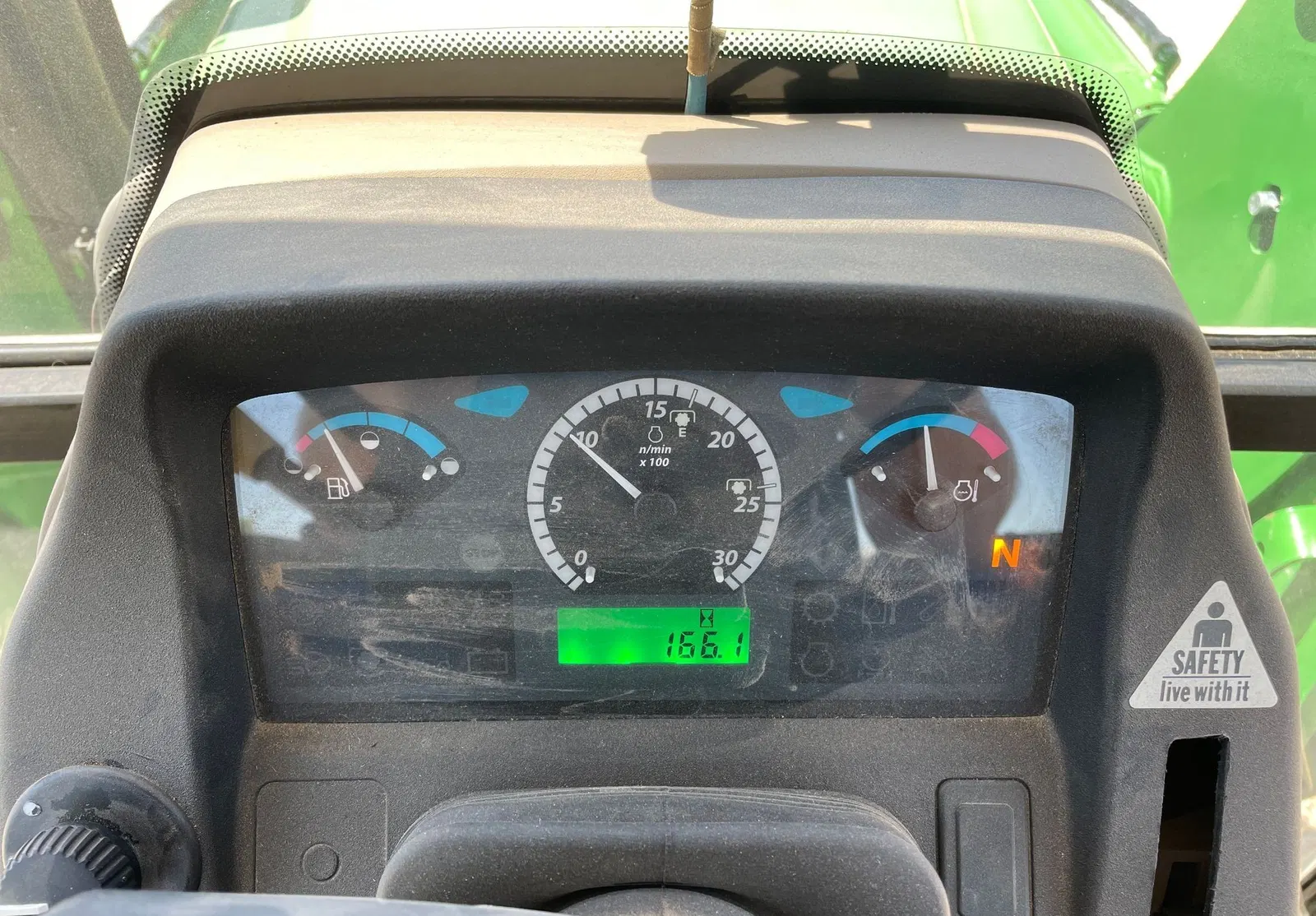 2018 John Deere 5075E