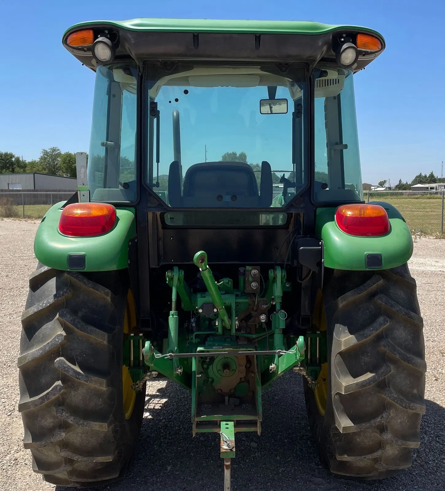 2018 John Deere 5075E
