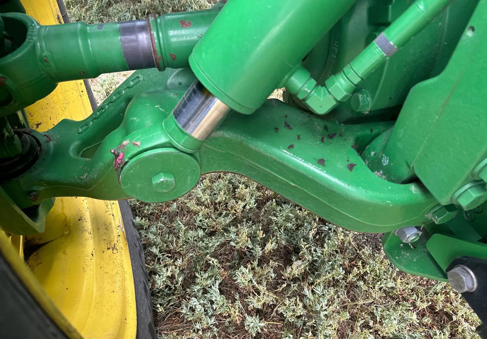 2015 John Deere 8320R
