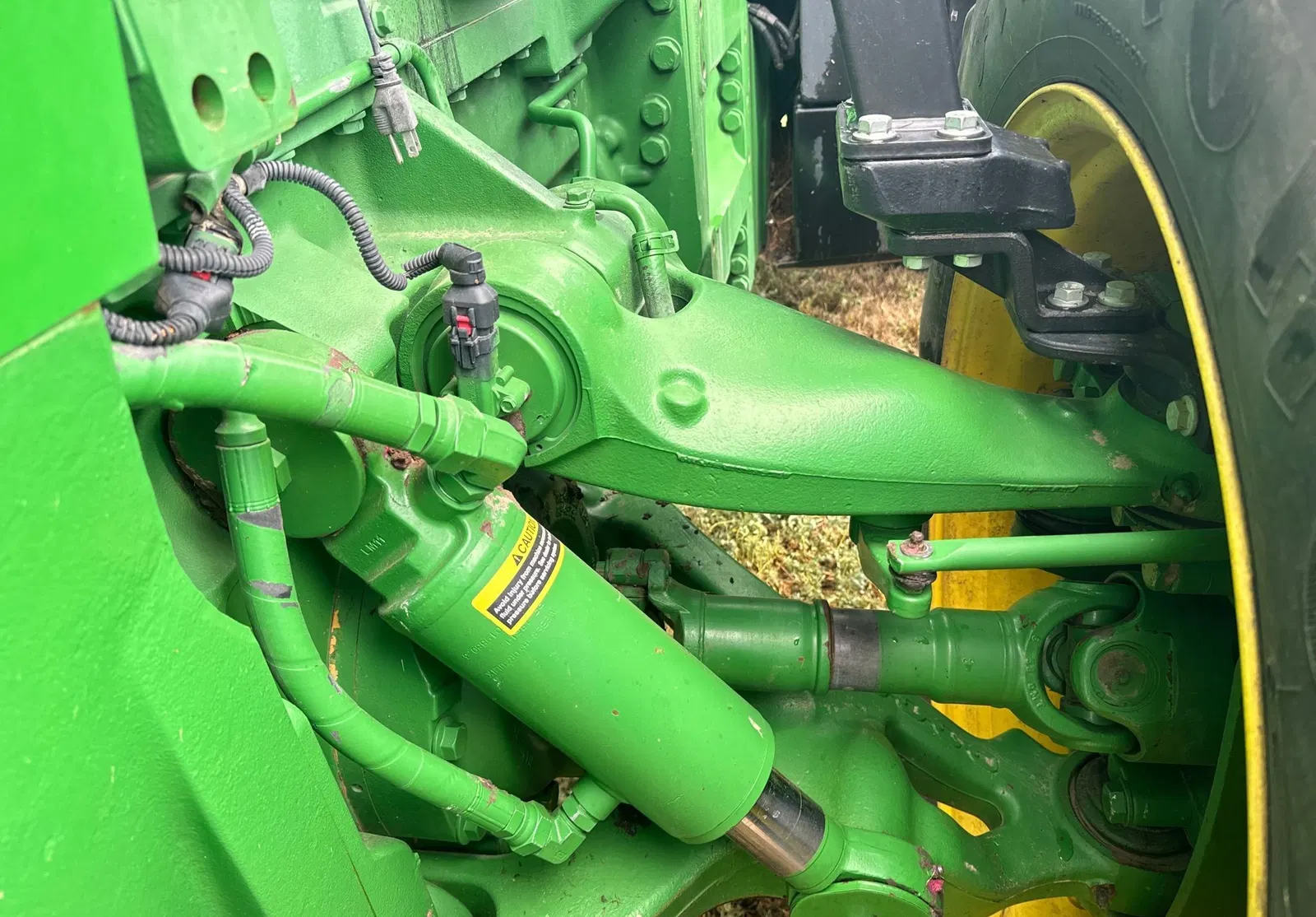 2015 John Deere 8320R